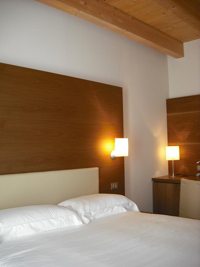 Hotel Opera Dossobuono Pokoj fotografie
