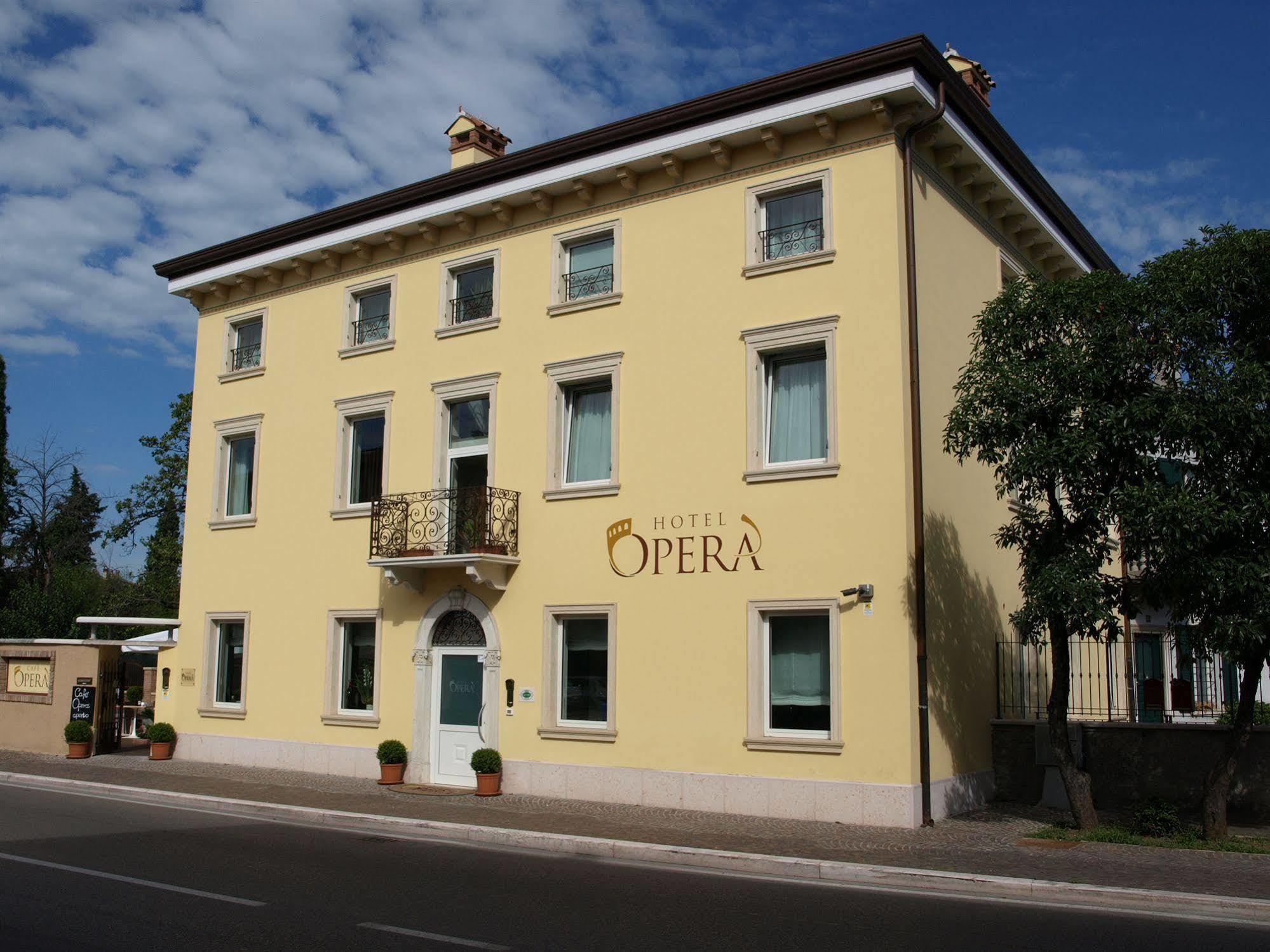 Hotel Opera Dossobuono Exteriér fotografie